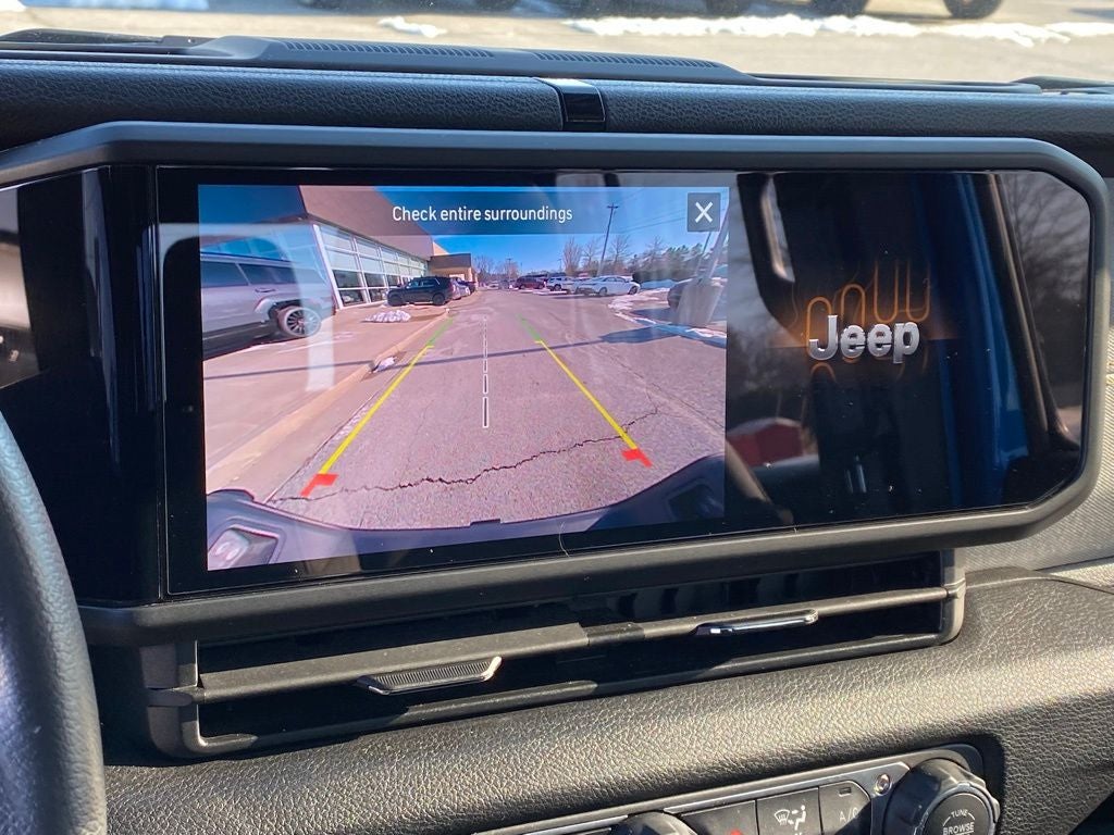 2025 Jeep Gladiator Sport