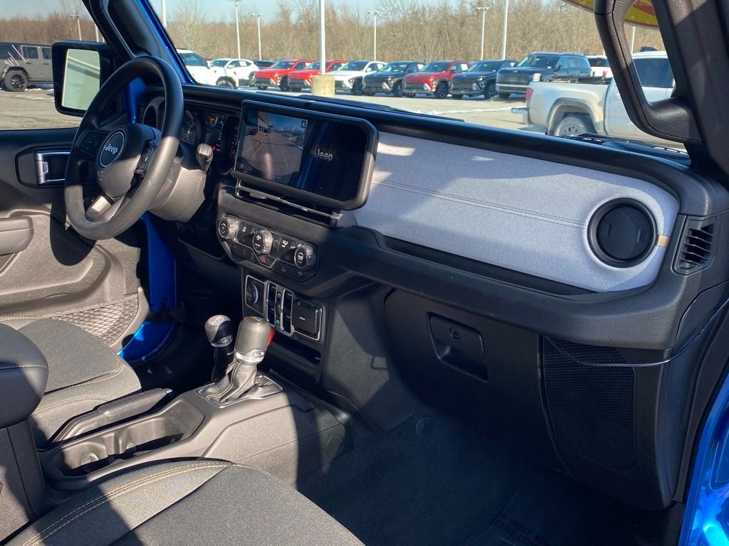 2025 Jeep Gladiator Sport