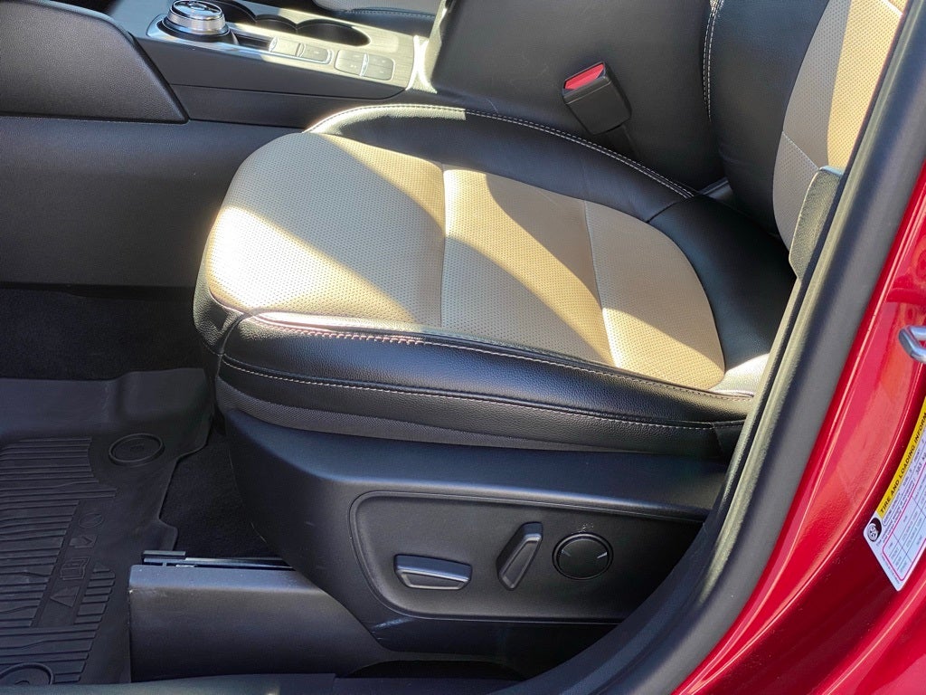 2021 Ford Escape Plug-In Hybrid Titanium PREMIUM PKG. CLEAN 1 OWNER CARFAX