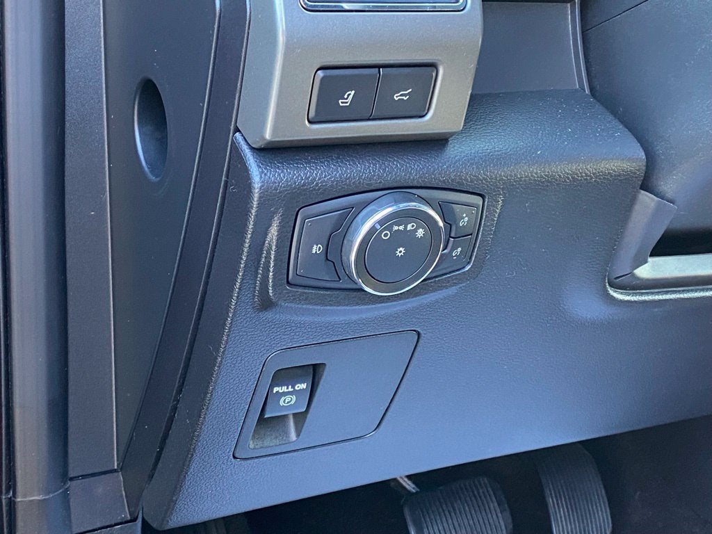 2021 Ford Expedition Max XLT