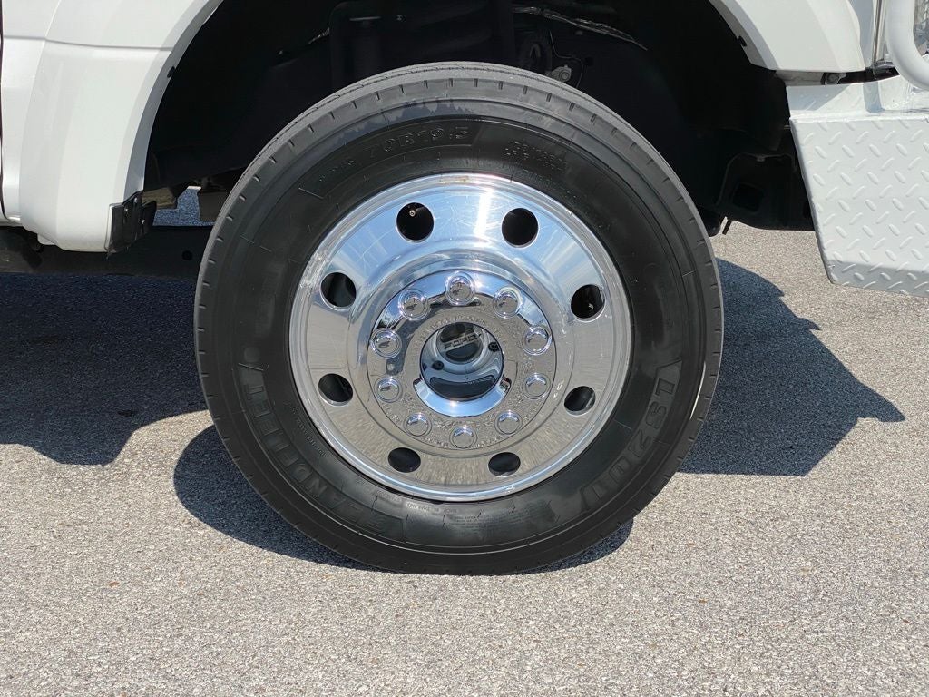 2022 Ford F-450SD Platinum