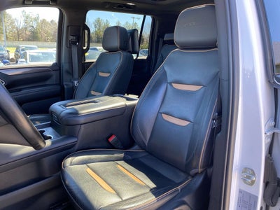 2021 GMC Yukon XL AT4