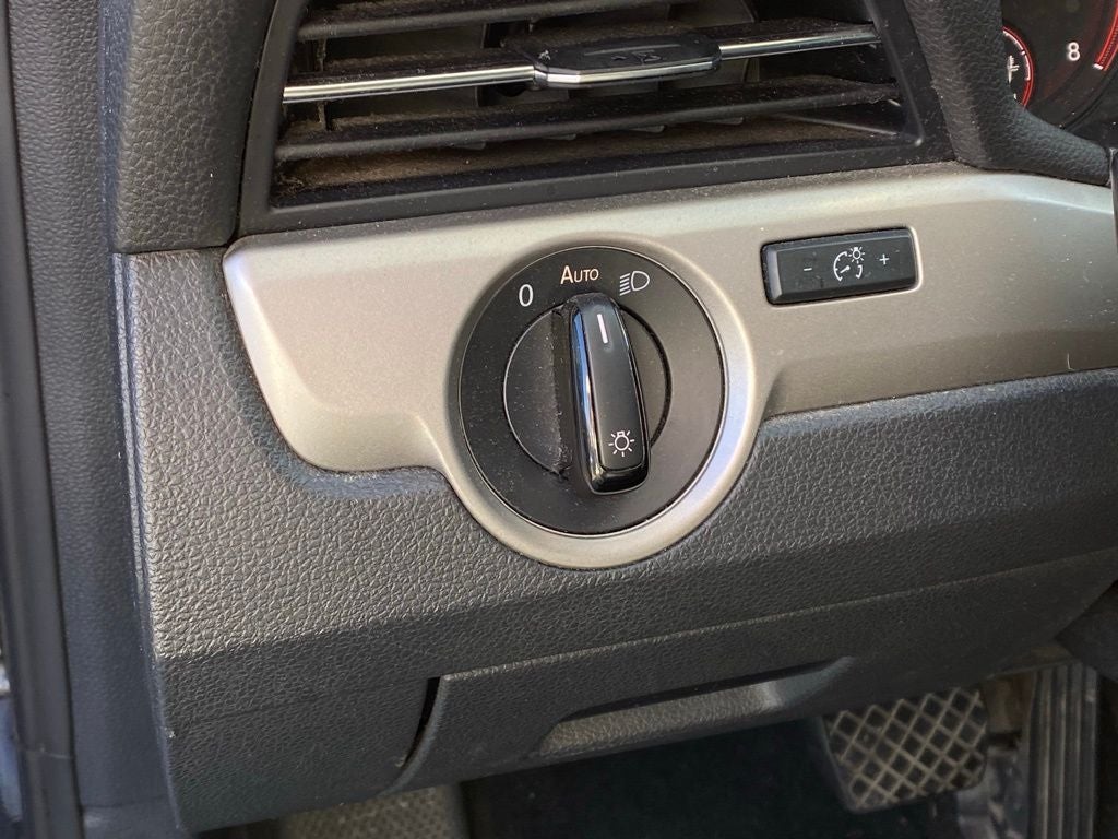 2020 Volkswagen Passat 2.0T SE