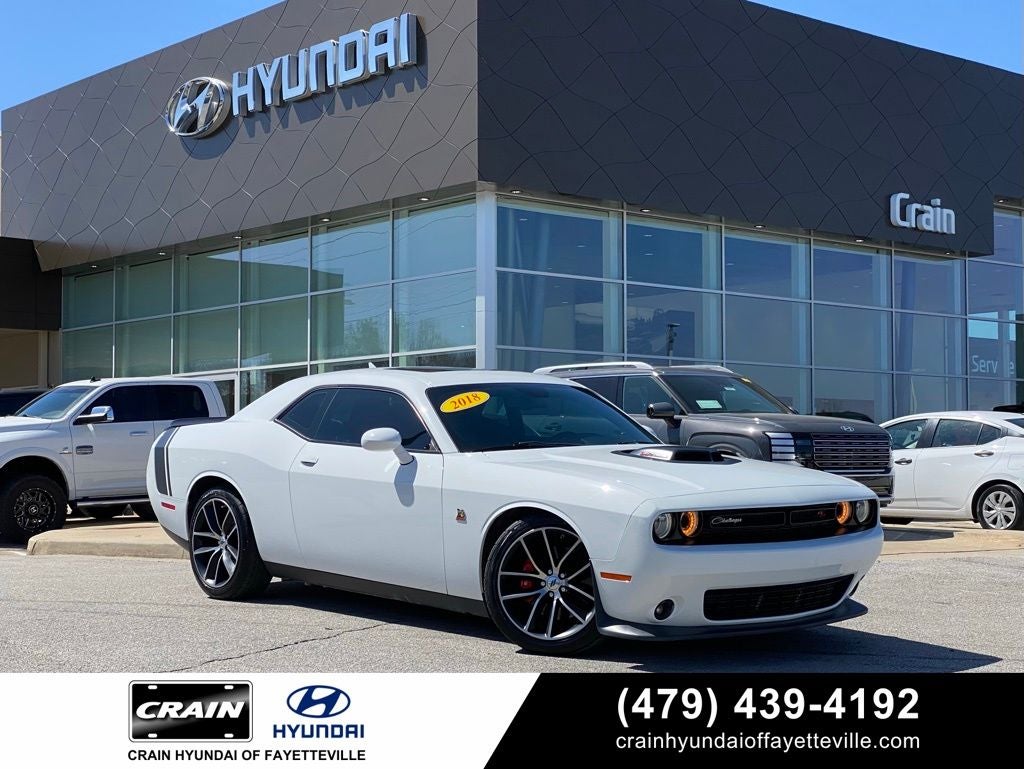 2018 Dodge Challenger R/T Scat Pack/Shaker Hood