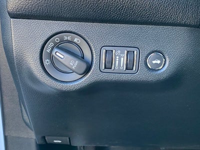 2018 Dodge Challenger R/T Scat Pack/Shaker Hood