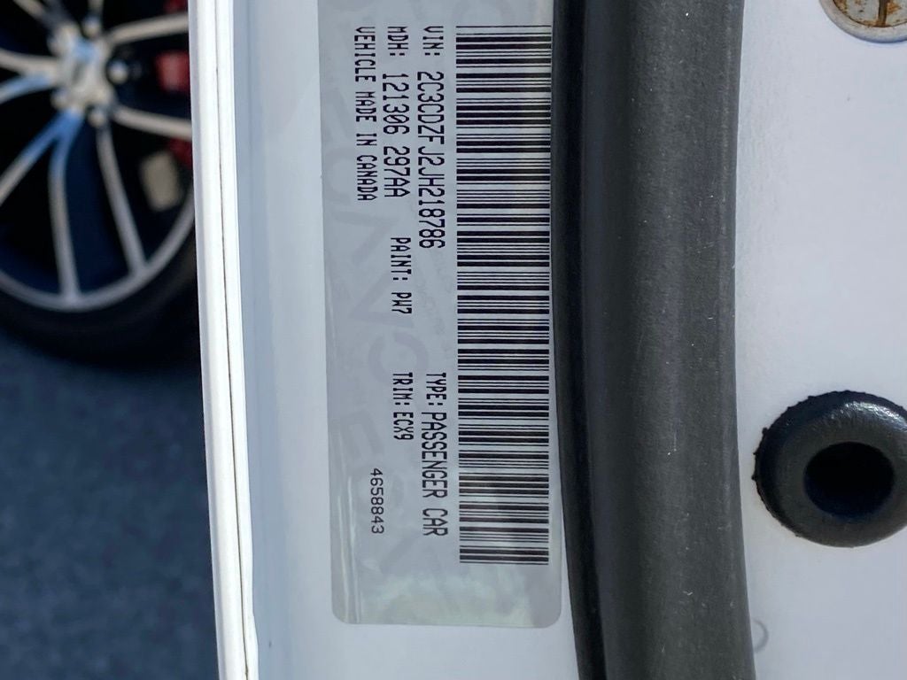 2018 Dodge Challenger R/T Scat Pack/Shaker Hood