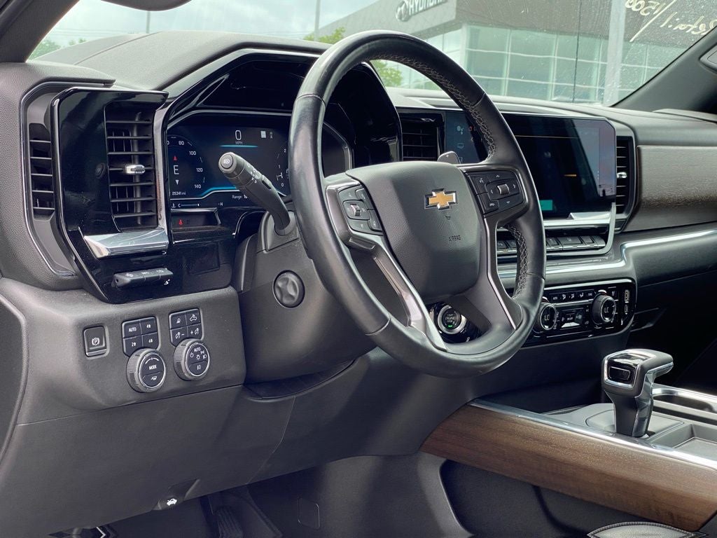 2023 Chevrolet Silverado 1500 High Country