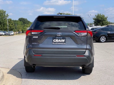 2022 Toyota RAV4 LE