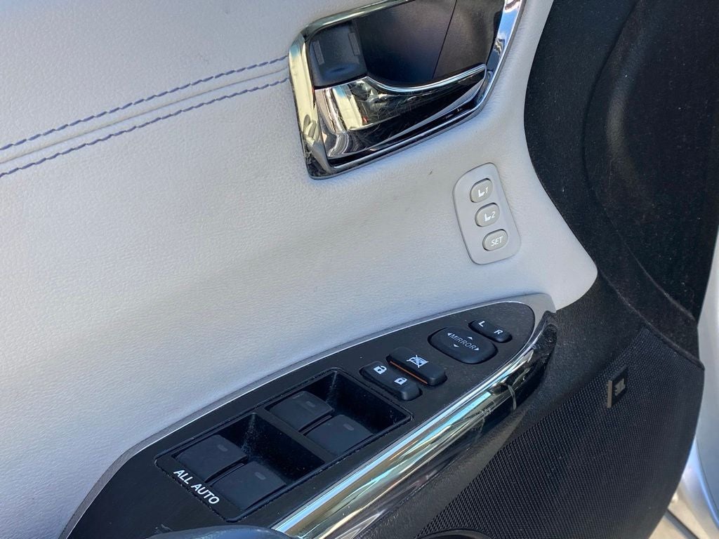 2015 Toyota Avalon Hybrid Limited