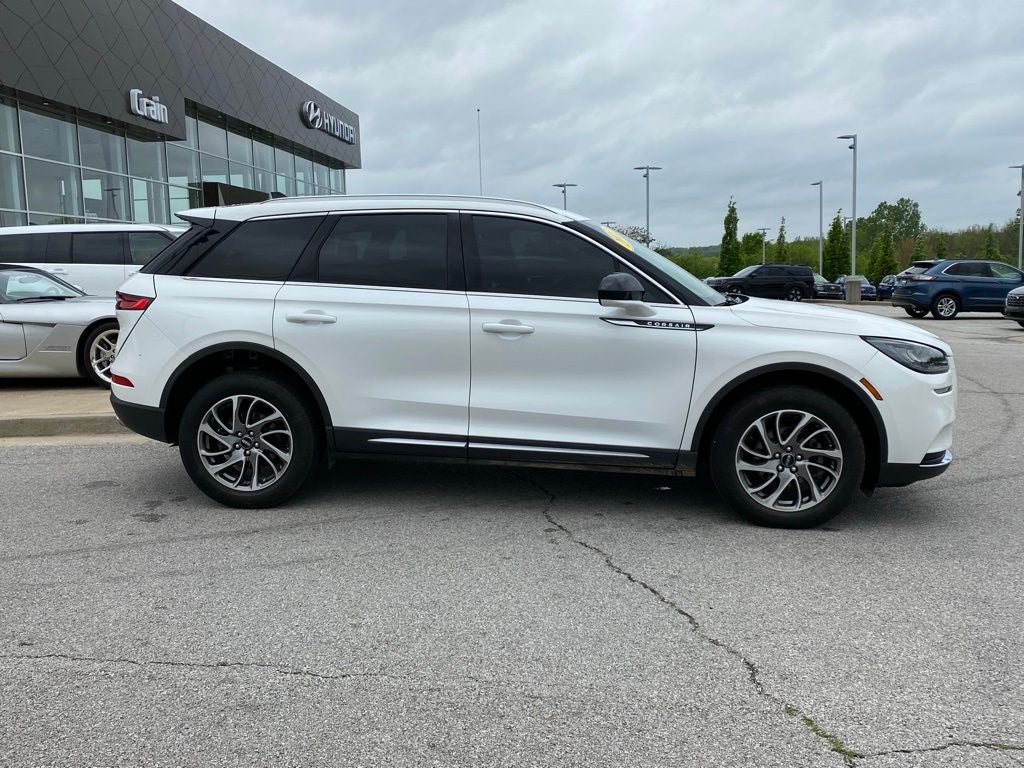 2022 Lincoln Corsair Standard