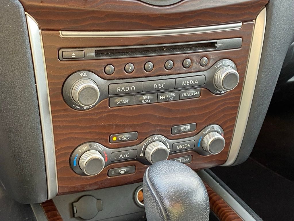 2017 Nissan Pathfinder Platinum