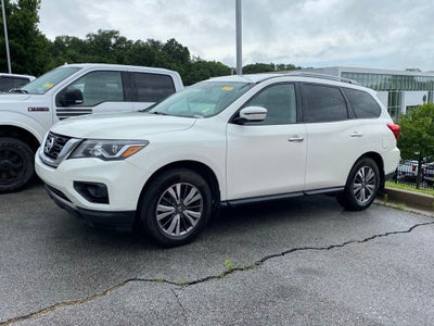 2019 Nissan Pathfinder S