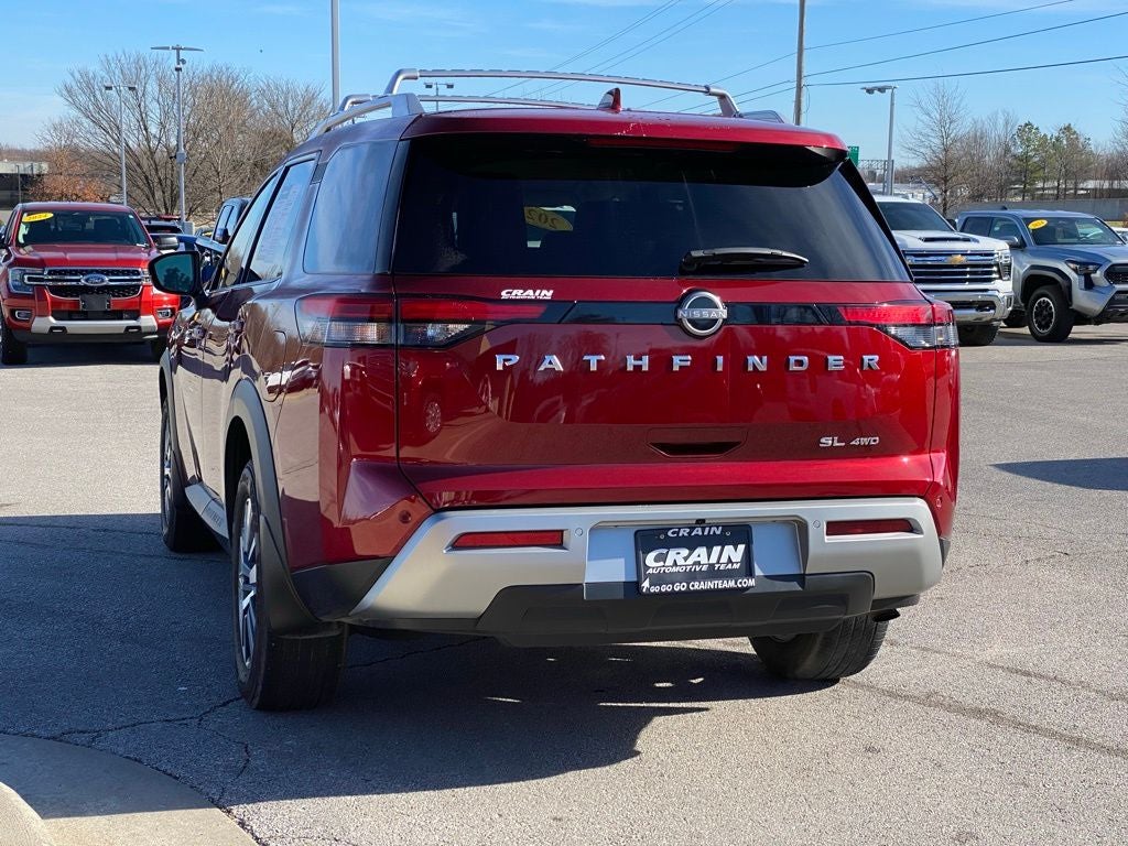 2024 Nissan Pathfinder SL