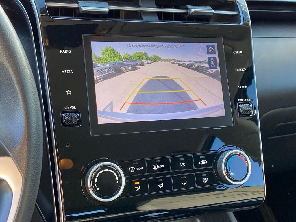 2022 Hyundai TUCSON SE
