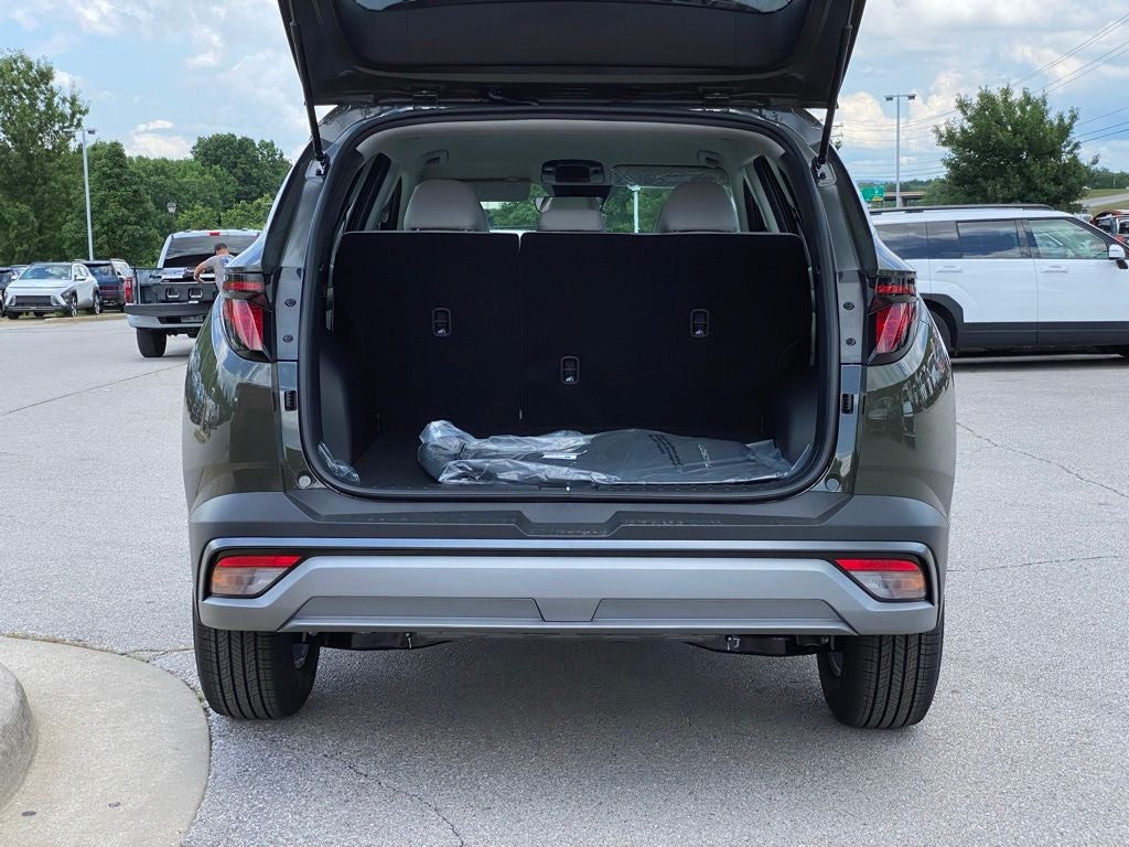 2026 Hyundai TUCSON SE FWD