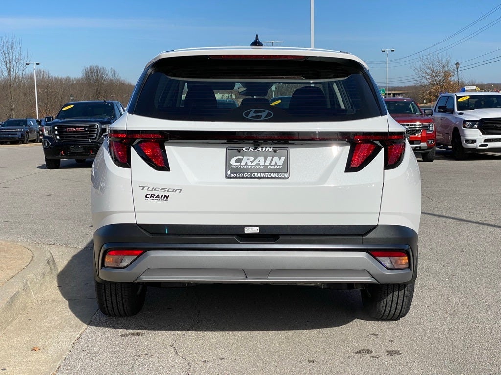 2026 Hyundai TUCSON SE FWD