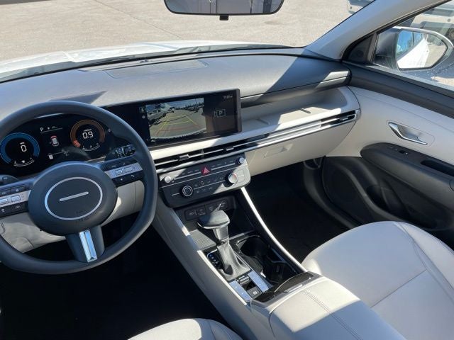 2025 Hyundai TUCSON SE FWD