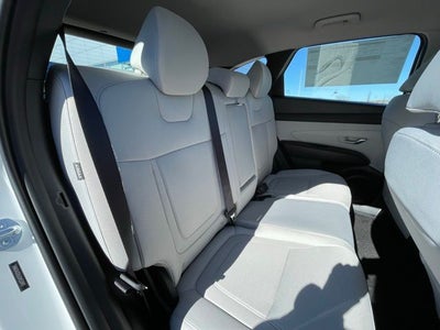 2025 Hyundai TUCSON SE FWD