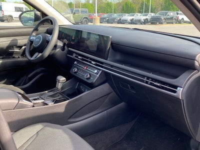 2026 Hyundai TUCSON SE AWD