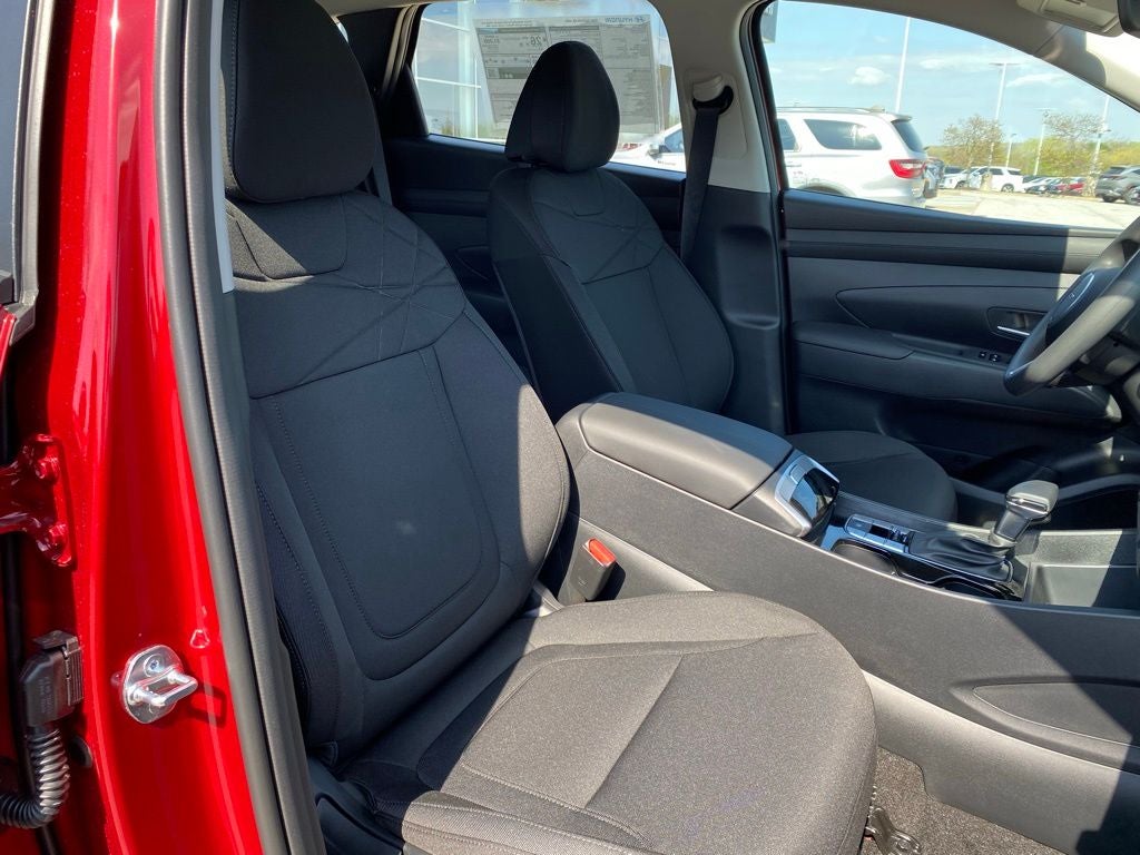 2026 Hyundai TUCSON SE AWD