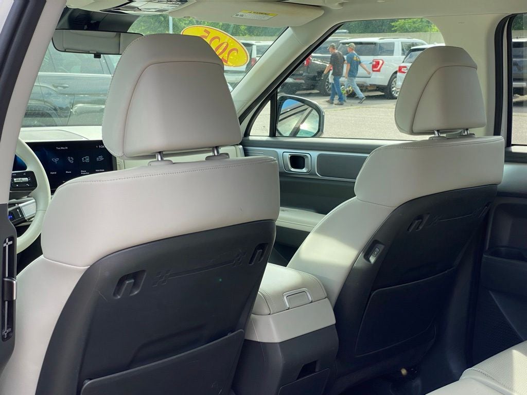 2025 Hyundai SANTA FE HYBRID SEL