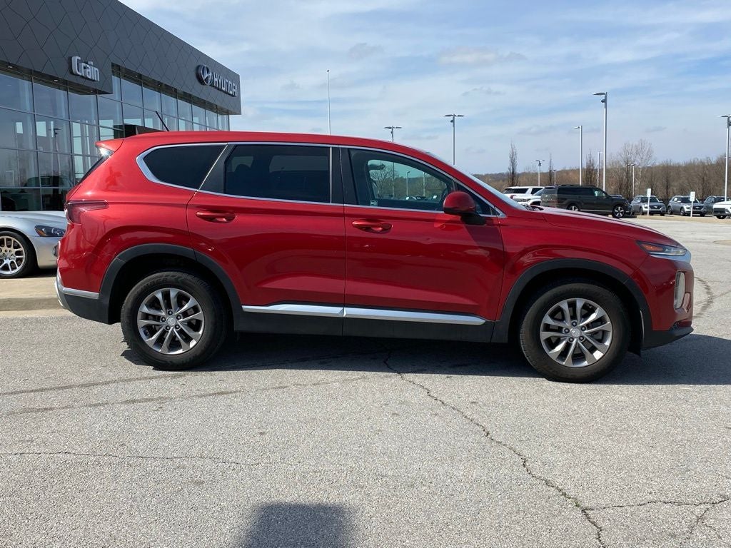 2019 Hyundai SANTA FE SE