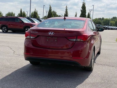 2015 Hyundai ELANTRA SE