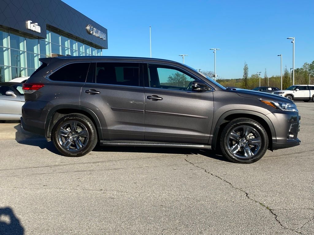 2017 Toyota Highlander Limited Platinum