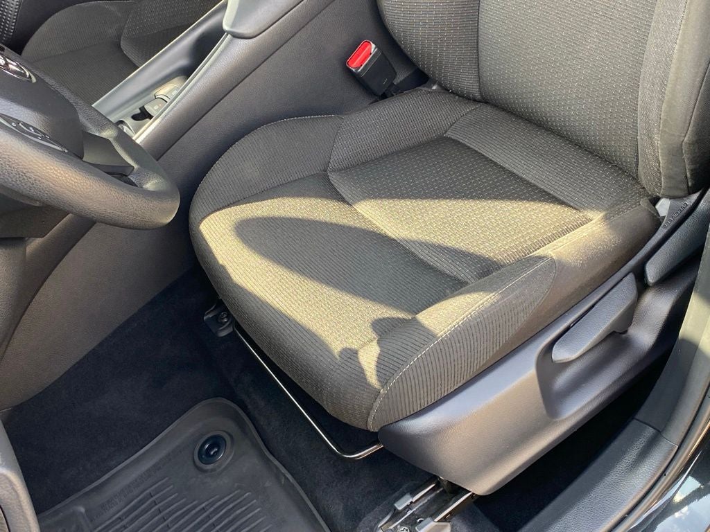 2019 Toyota C-HR LE