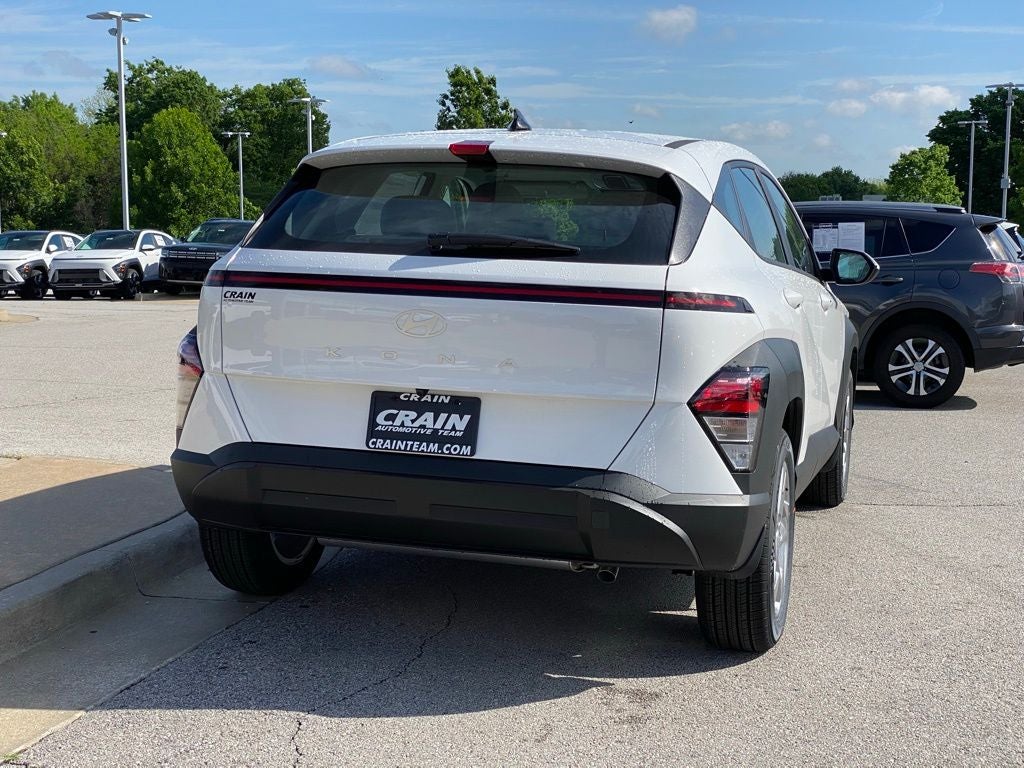 2026 Hyundai KONA SE FWD