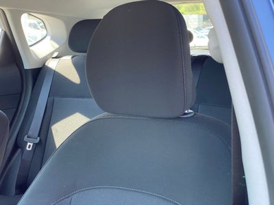 2026 Hyundai KONA SE FWD