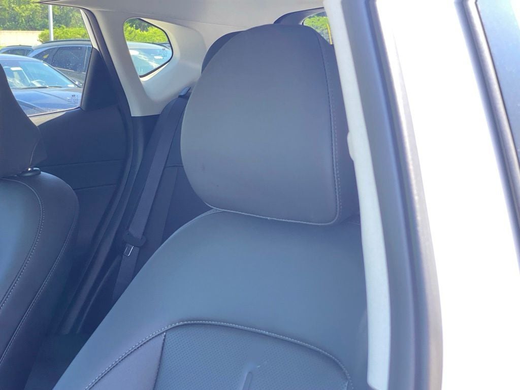 2026 Hyundai KONA SEL Premium FWD