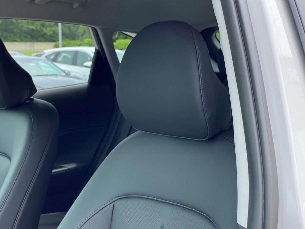 2026 Hyundai KONA SEL Premium FWD