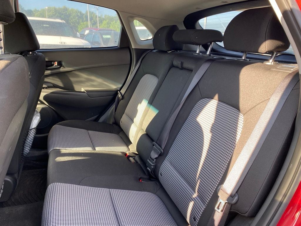 2021 Hyundai KONA SEL