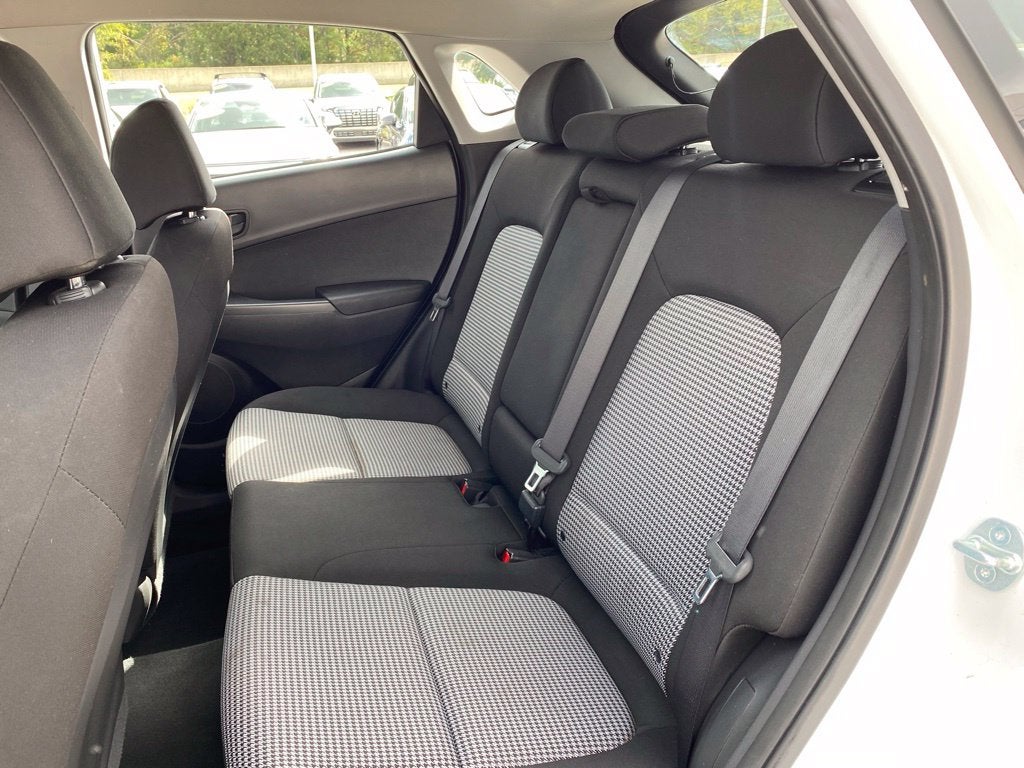 2023 Hyundai KONA SE