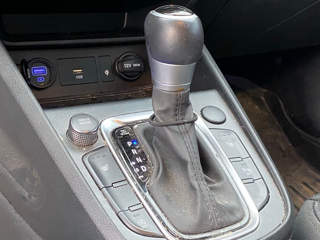 2022 Hyundai KONA Limited