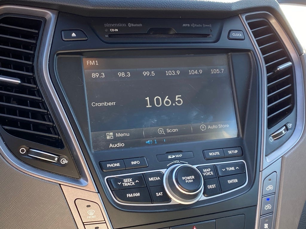 2016 Hyundai SANTA FE SE