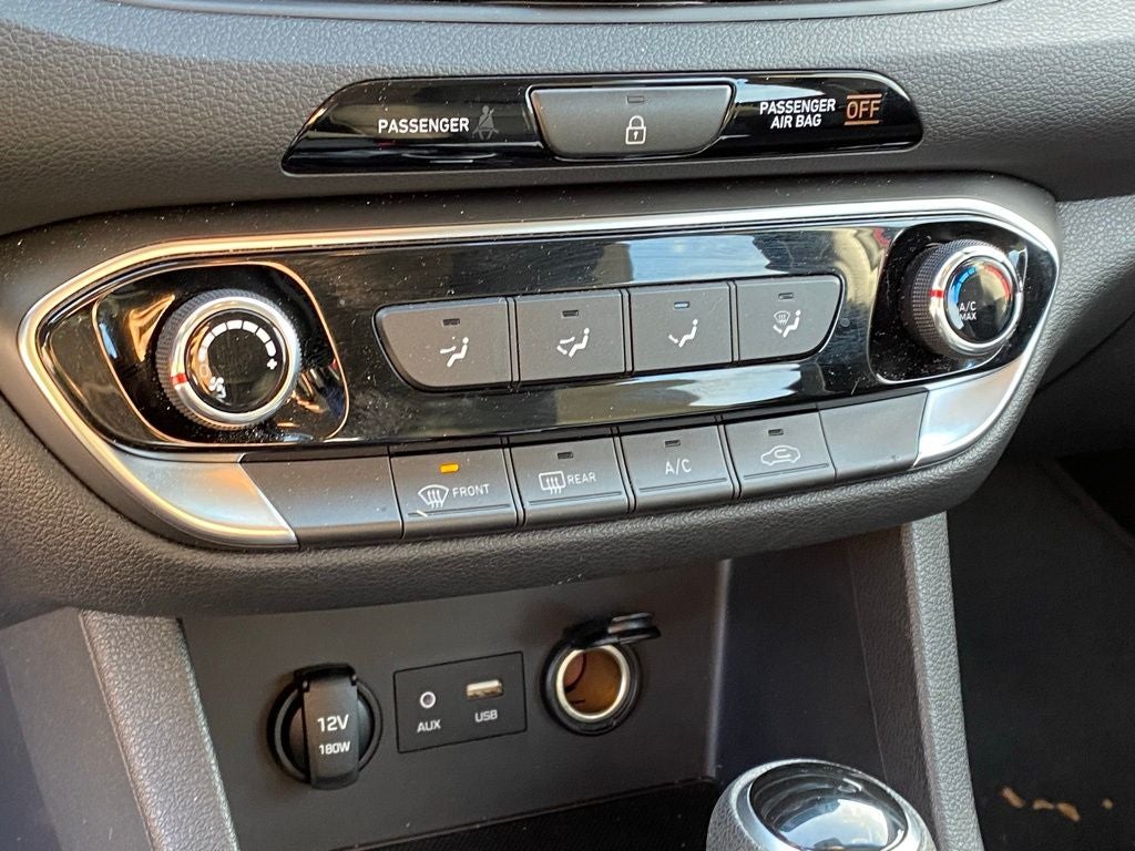 2020 Hyundai ELANTRA GT Base