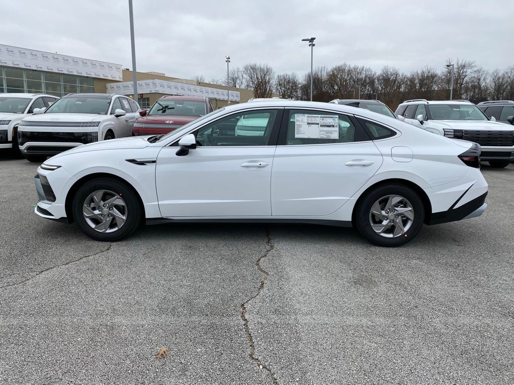 2026 Hyundai SONATA SE