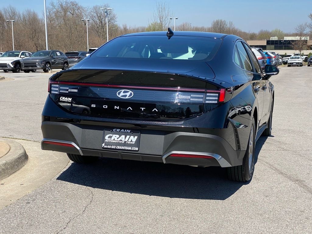 2025 Hyundai SONATA SE