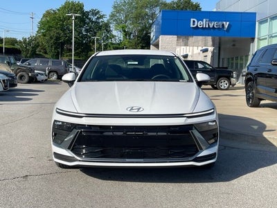 2025 Hyundai SONATA SE