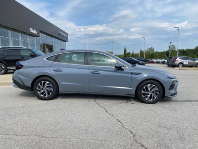 2026 Hyundai SONATA HYBRID Blue