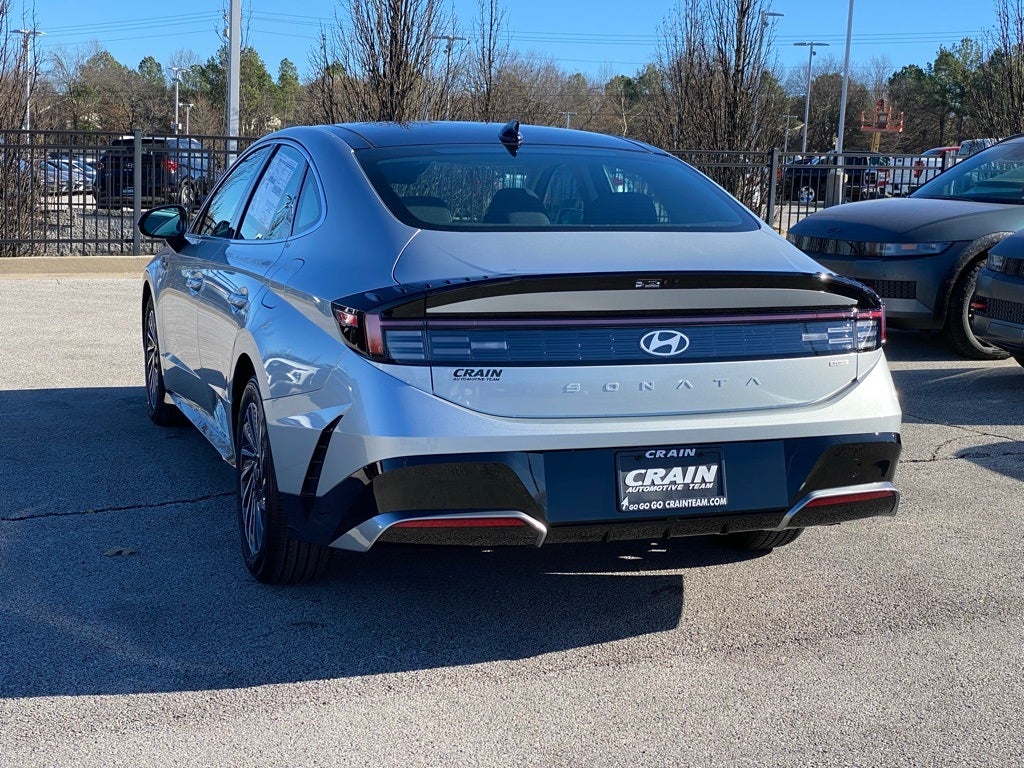 2026 Hyundai SONATA HYBRID SEL