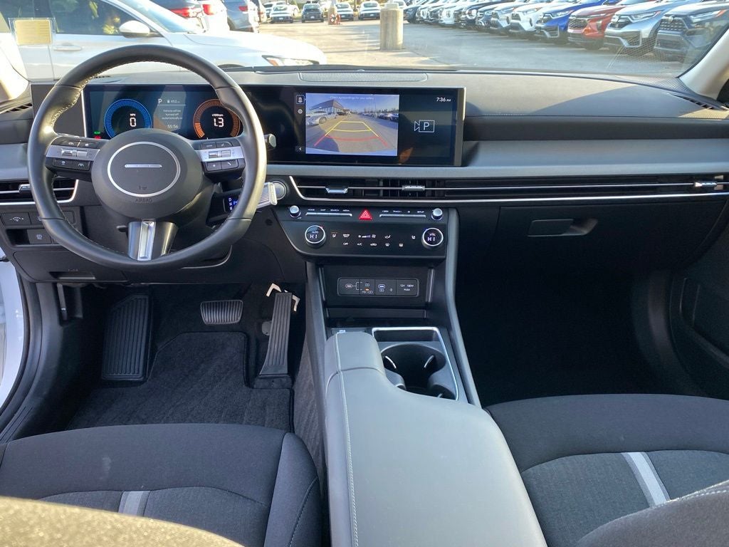 2025 Hyundai SONATA HYBRID SEL