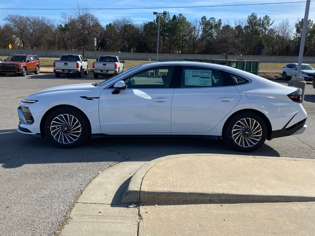 2026 Hyundai SONATA HYBRID Limited