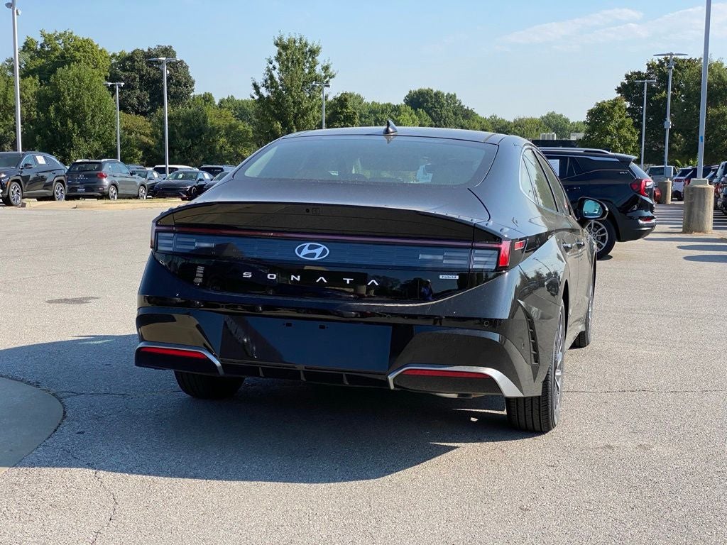2026 Hyundai SONATA HYBRID Limited
