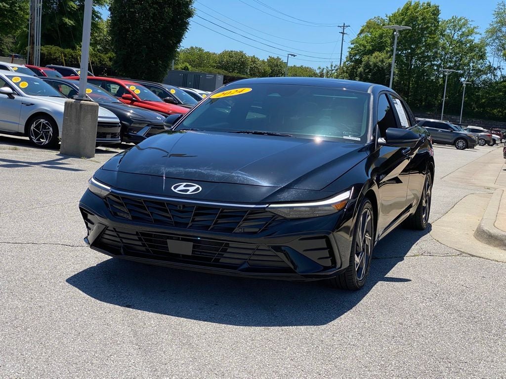 2024 Hyundai ELANTRA Limited
