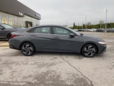 2026 Hyundai ELANTRA Limited
