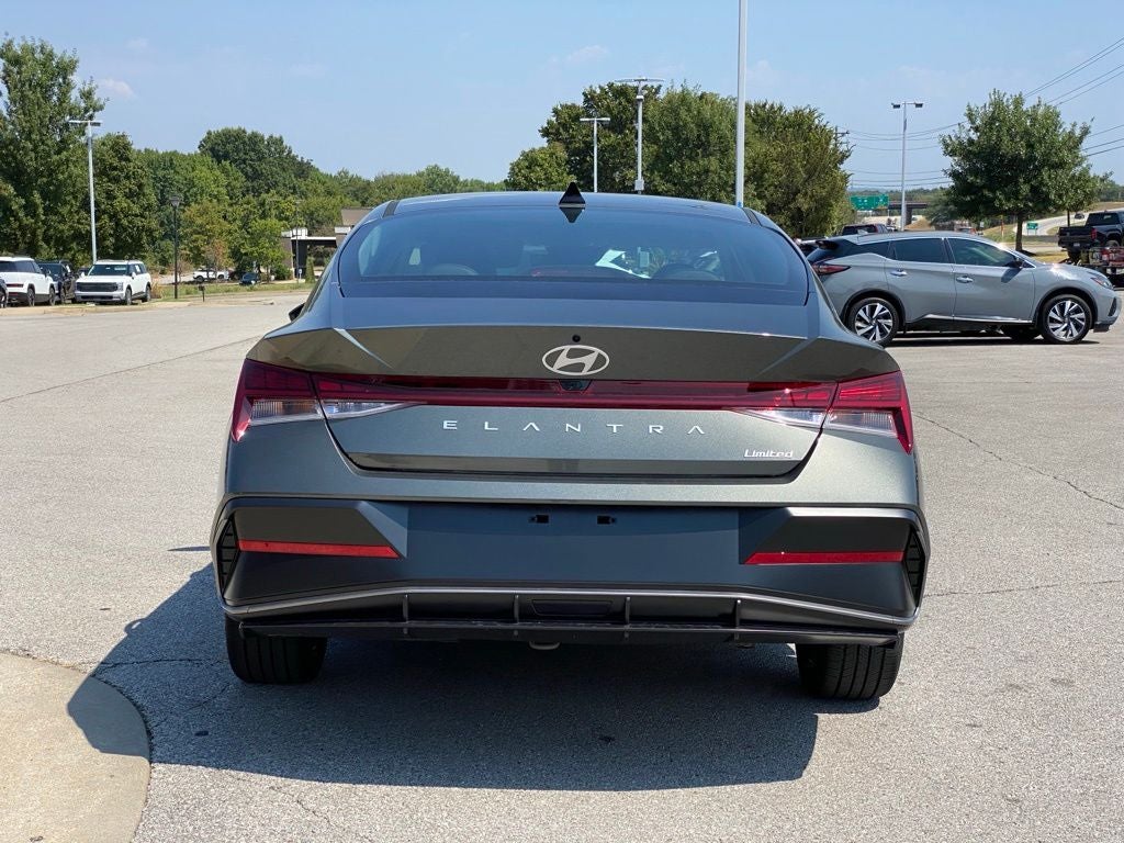 2026 Hyundai ELANTRA Limited