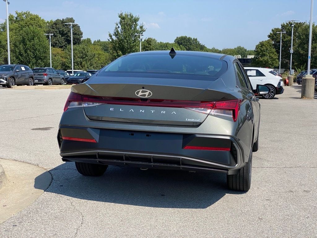 2026 Hyundai ELANTRA Limited